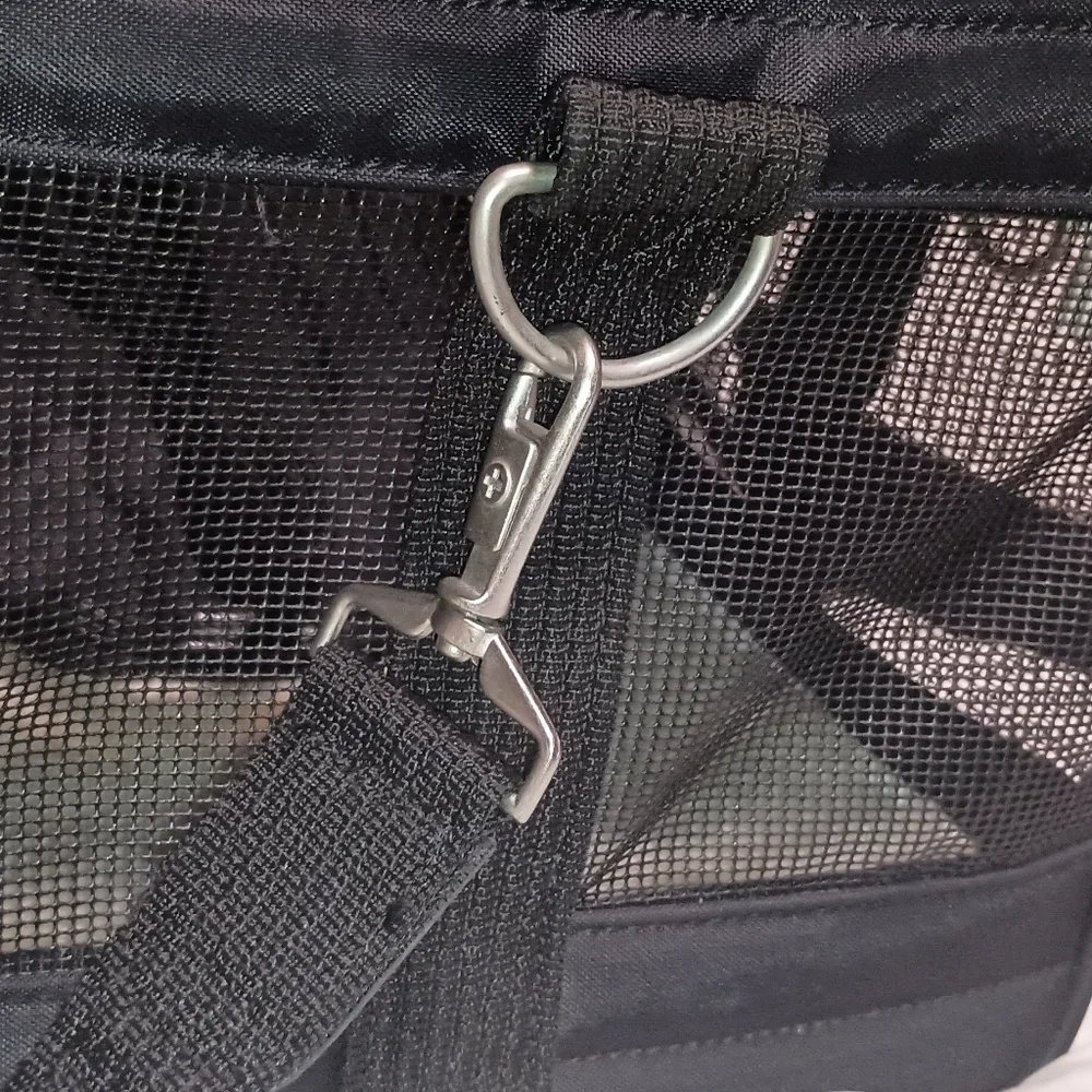 Sherpa Black Original Hard Frame Sherpa Bed Medium Pet Carrier Deluxe Travel Bag
